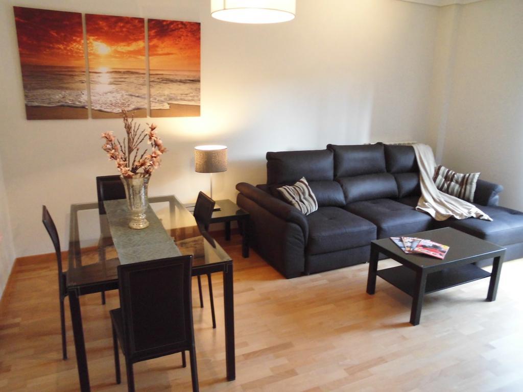 Apartamento Bellavista Apartman Lardero Kültér fotó